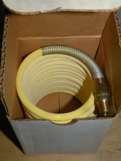STORING RECOIL AIR