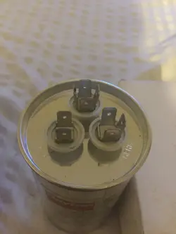 ROUND