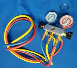 DAYTON 4PDF8 MANIFOLD GAUGE SET,  2 VALVE, 3 HOSES