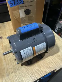 W/ START CAPACITOR