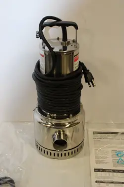 SUBMERSIBLE PUMP