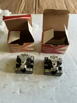 (2) DAYTON # 3X747 / 24 VDC, SPDT, GENERAL PURPOSE RELAY.