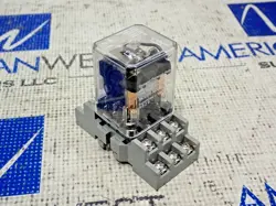DAYTON 5X838F RELAY 120V SOCKET BASE  DAYTON 5X853E 10A 300V