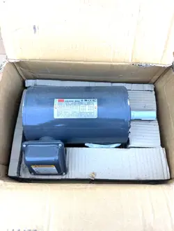 DAYTON MOTOR AC MODEL 4LX07G 3HP 208-230/460V