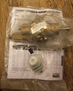 GEAR PUMP