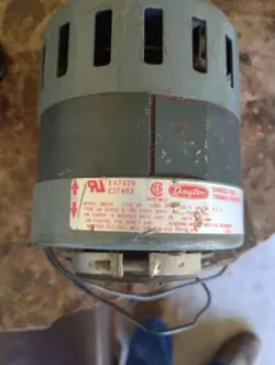 3.3AMP