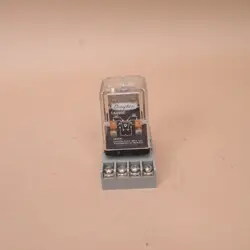 DAYTON 1A485E RELAY 24VDC 12A 120VAC W BASE