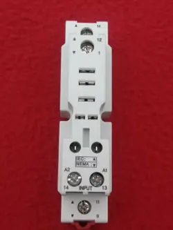 1EGP6 RELAY SOCKET