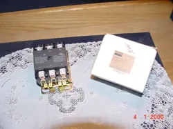 OPEN CONTACTOR