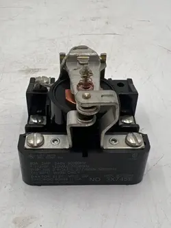DAYTON 3X745E POWER RELAY 30A 2HP 240V COIL 120V NEW