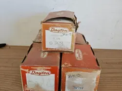 DAYTON OPEN POWER RELAY 3X744 1 1/2 HP 5 AMP 480V 2 POLES 50/60HZ USED PART