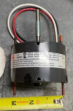 DAYTON 71637607M MOTOR 1/70 HP 1550 RPM 115V 4M201 FAN MOTOR