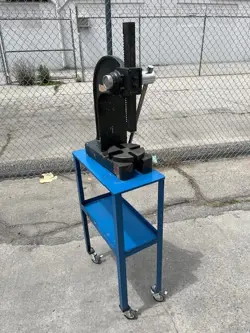 ON WHEELS SHELF