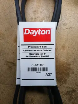 DAYTON  (LOT OF 4) A37 PREMIUM V-BELTS