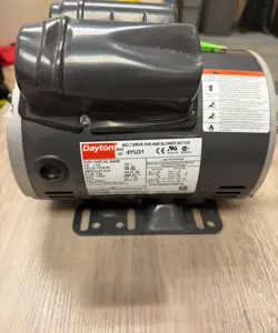 4YU31 1-1/2 HP