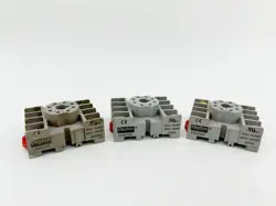 LOT OF 3 DAYTON 5X852M RELAY SOCKET 300-600V 10-15A