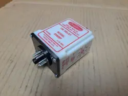 DAYTON SOLID STATE TIME DELAY RELAY MODEL 5X828F