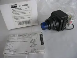 DAYTON PILOT LIGHT BLUE 30G428, 30 MM MOUNTING SIZE, LED, 120V AC -NEW-