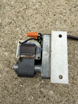 GEAR MOTOR 3M099
