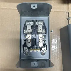 SQUARE D 9991-UE-1 NEMA 1 UNIVERSAL ENCLOSURE 9991UE1 WIT DAYTON RELAY  5X847E