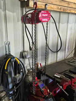 DAYTON 4GU70 ELECTRIC CHAIN HOIST 300 LB 15 FOOT 115 V FAST SHIP - FOR PARTS