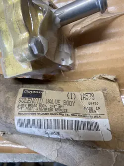 1A578 DAYTON SOLENOID VALVE BODY, 3/4