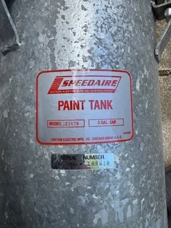 SPEEDAIRE MODEL 2Z367B PAINT TANK 3 GALLON, DAYTON ELECTRIC MFG.