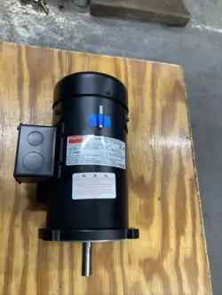 DAYTON 2M168A DC MOTOR,1/2 HP,1725 RPM,90V DC,56C,TEFC 2M168