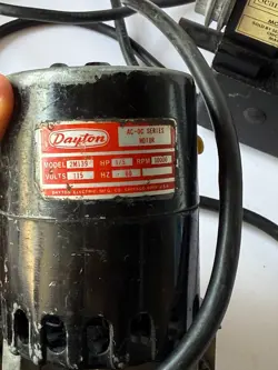 DAYTON 2M139