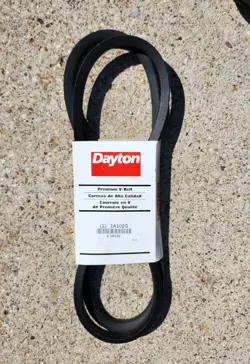 DAYTON B69 PREMIUM V-BELT. 1A102G