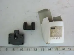 LA9-D09970 MECHANICAL INTERLOCK
