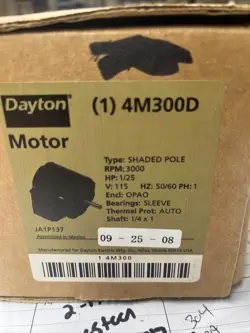 DAYTON MOTOR 4M300D