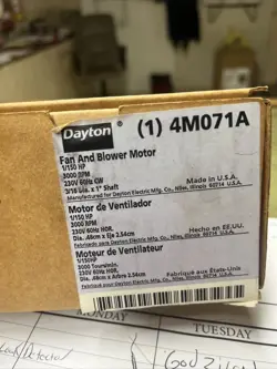 DAYTON FAN AND BLOWER MOTOR