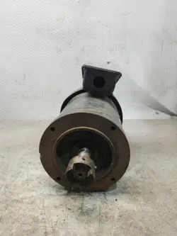 USED DAYTON INDUSTRIAL MOTOR 3/4HP, 6 POLES, 208-460V, MODEL 4THW9 TYPE AETA-CF
