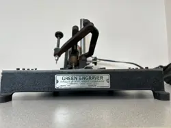 GREEN ENGRAVER 18789 MODEL 106 W/DAYTON AC-DC UNIVERSAL MOTOR 2M037A 115V 1.5A