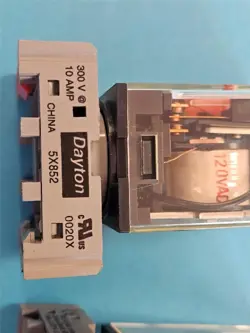 DAYTON SOCKET BASE