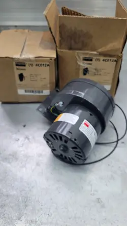DAYTON 4C812A BLOWER MOTOR 115V 1/20 HP 2PC LOT