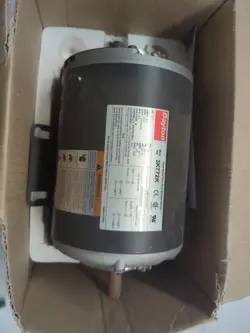DAYTON BELT DRIVE FAN AND BLOWER MOTOR MODEL 3K772K 1/4 HP 115 VOLTS A/C NOB NEW