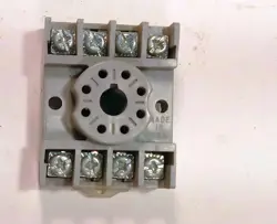 5X852F 10A