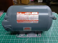 DAYTON 3N316A 3/4 HP 1140RPM ELECTRIC MOTOR 208-220/440VAC 3PH FR 56 MADE IN USA