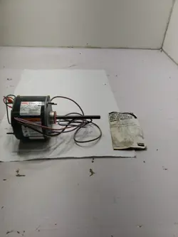 DAYTON CONDENSER FAN MOTOR MOD NO. 4M225 1/6 HP 825 RPM 208-230V 1.0 AMPS 60 HZ