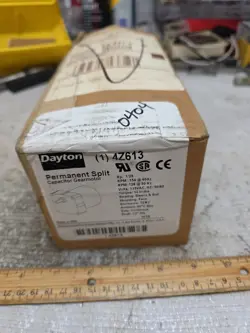 NEW DAYTON PERMANENT SPLIT CAPACITOR GEARMOTOR, 4Z613, 1/25HP, 115V, 12IN/LBS