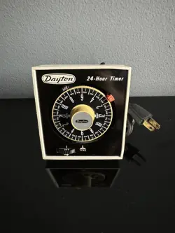 VINTAGE DAYTON 24HR MULTIPLE AUTOMATIC PROGRAM HOME TIMER MODEL 2E388 RETRO USA