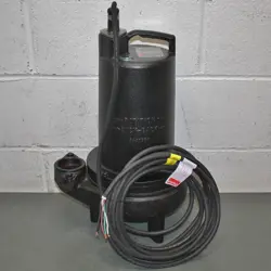 DAYTON SUBMERIBLE SEWAGE EJECTOR PUMP 4LE15, 1 HP, 460V AC, 3 PHASE, SUMP 195GPM