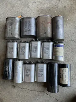 LOT OF 15 CAPACITORS ASSORTED USED GE DAYTON MALLORY