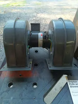 DAYTON 2C069B BLOWER NOS OEM