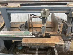 BAND SAW