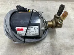 HIGH-PRESSURE CONSTANT-FLOW-RATE PUMP, 4FG41 DAYTON CARBONATOR PUMP MOTOR