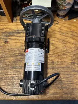DAYTON 4Z381B
