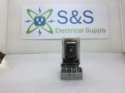 8-PIN RELAY SOCKET